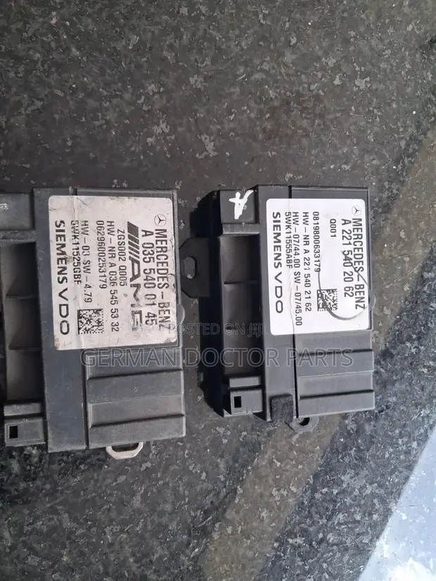 Mercedes-Benz Fuel Pump Control Module (Used) - 1