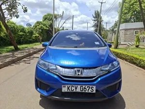 Honda Fit Hybrid 2015