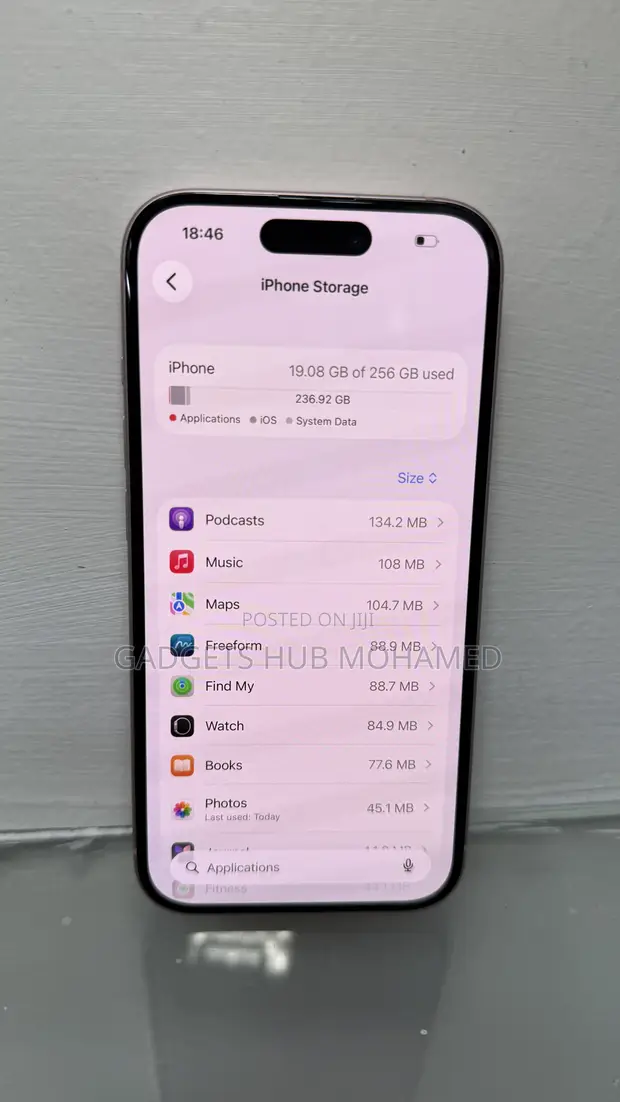 Apple iPhone 15 256GB Pink - 1