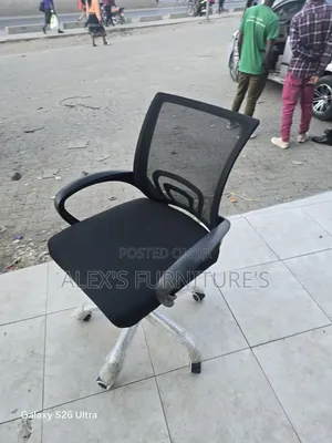 Boss Office Products Kiti cha Ofisi cha Kati - Kipya Kabisa
