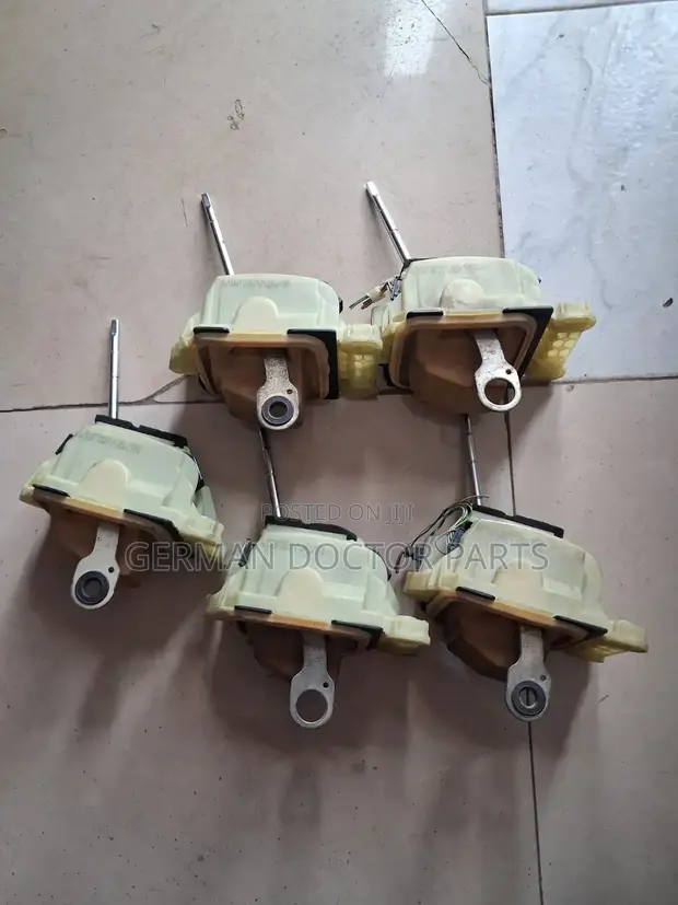 Kitufe cha Gear cha Mercedes-Benz W211/W203 - 1