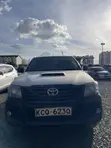 Toyota Hilux 2011 Double Cab - 2
