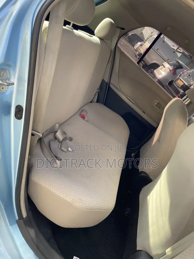 Toyota Vitz 1.0 FWD 5dr Hatchback 2007 Blue - 1