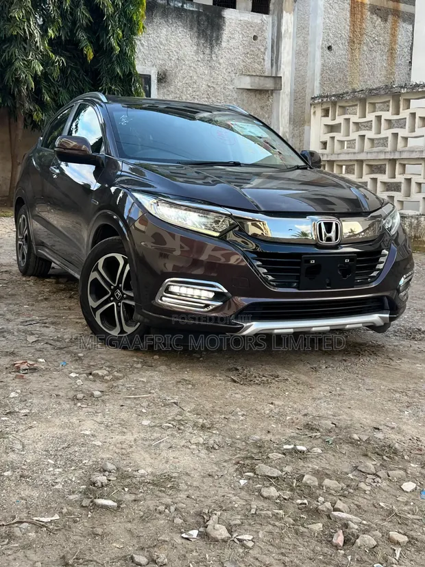 Honda Vezel 1.5 Hybrid 2WD 2019 Gray - 1