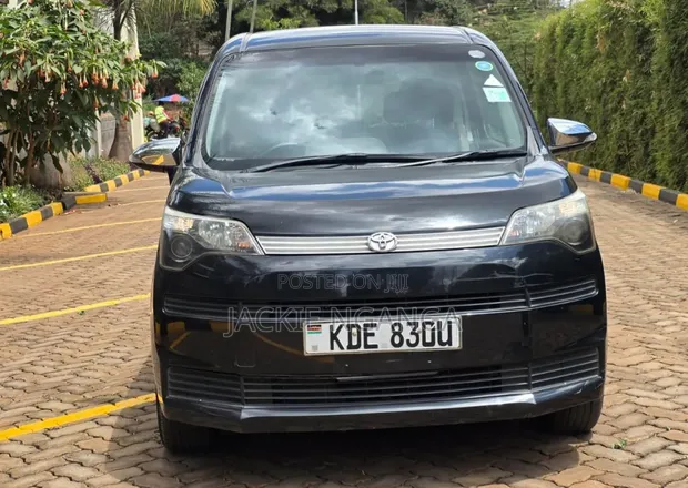 Toyota Spade 2014 Black - 1