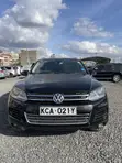 Volkswagen Touareg V6 TDI 2010 Nyeusi - 3