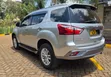 Isuzu MU-X 2021 Silver - 5