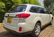 Subaru Outback 2014 White - 3