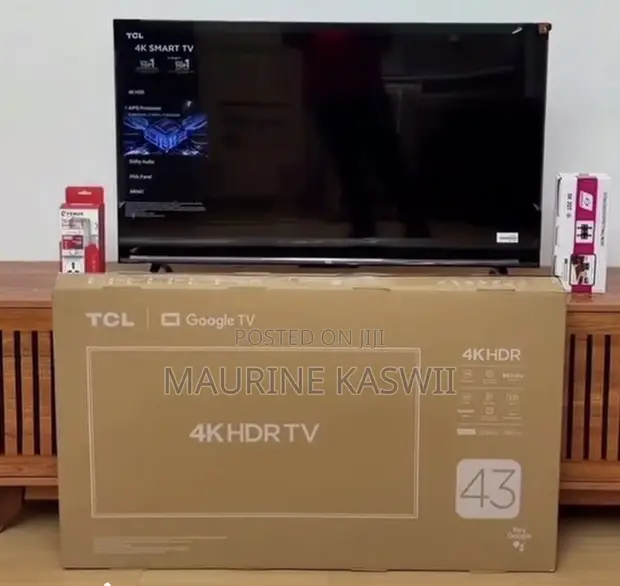 TCL 43" UHD Google TV 4K 43V6D - 1
