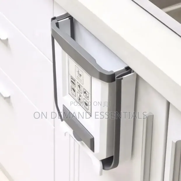 Multi-Functional Foldable Plastic Trash Cans - 1