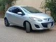 Mazda Demio 2012 Nyeusi - 1