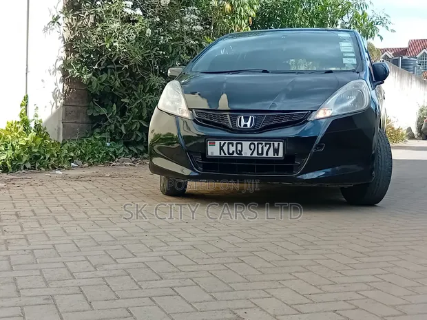 Honda Fit 2010 Black - 1