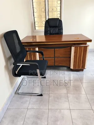 Boss Office Products Modern Office Desk with Storage