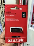 SanDisk Cruzer Force 4GB Metallic USB 2.0 Flash Drive - 4