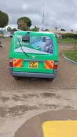Nissan Vanette 2008 Nyeupe - 2