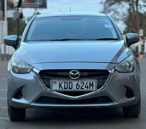 Mazda Demio 2015 Silver