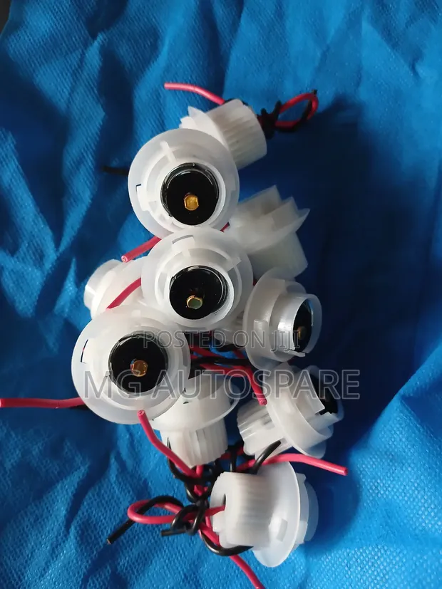 Single Bulb Holder - 1