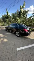 Mercedes-Benz C200 2016 Nyeusi - 3
