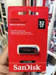 SanDisk Cruzer Force 32GB USB 2.0 Flash Drive - 2