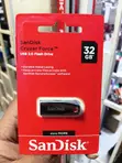 SanDisk Cruzer Force 32GB USB 2.0 Flash Drive - 1