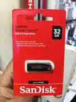 SanDisk Cruzer Force 32GB USB 2.0 Flash Drive - 3