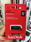 SanDisk Cruzer Force 32GB USB 2.0 Flash Drive - 2