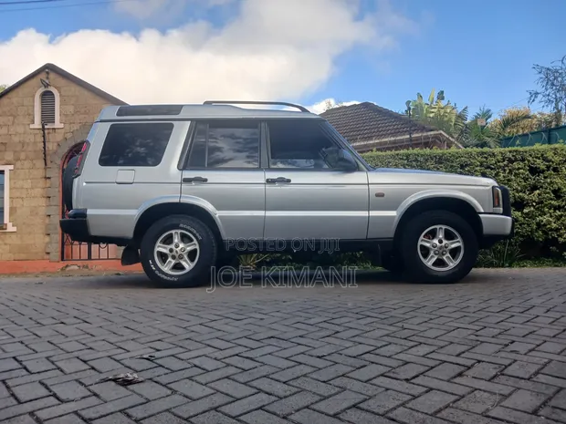Land Rover Discovery 2004 Silver - 1