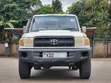 Toyota Land Cruiser Prado 4.0 i 2011 Nyeupe - 1