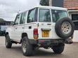 Toyota Land Cruiser Prado 4.0 i 2011 Nyeupe - 5