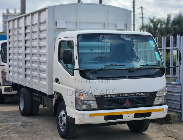 Mitsubishi Canter FE84 Truck - 2010 - 1