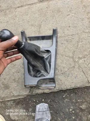 Subaru SF5 Gear Lever ya Manual