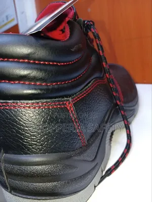 Viatu Vizito vya Chuma vya Kazi