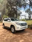 Toyota Land Cruiser Prado 2015 White - 3