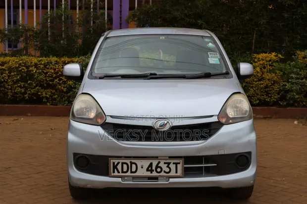 Daihatsu Mira 2014 Silver - 1
