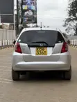 Honda Fit 2010 Silver - 4