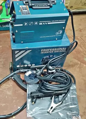Mashine ya Kulehemu ya Makita 500A Inayobebeka