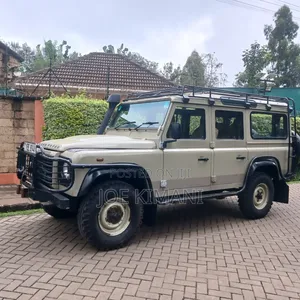 Land Rover Defender 2007 Green