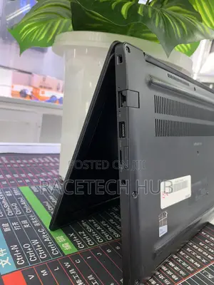 Dell Latitude 7280 Laptop: Core i5, 8GB RAM, 256GB SSD