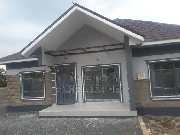 3 Bedroom Ensuite Bungalow with SQ in Matasia - 1