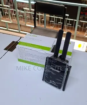 Pixlink 300Mbps WiFi Repeater/Extender