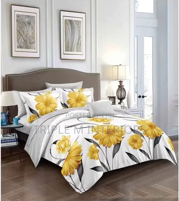 Flowered Cotton Duvet Cover Set (5x6) - 1