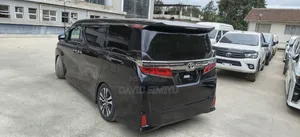 Toyota Vellfire 2019 Black