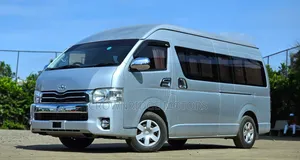 Toyota HiAce Commuter 2019 Silver