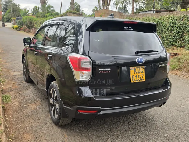 Subaru Forester 2017 Black - 1