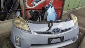 Toyota Prius Nosecut (Used)