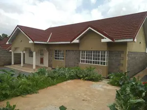 Bungalow ya Vyumba 3 na SQ Ngong CBD