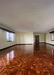 Nyumba ya Townhouse/Terrace yenye Vyumba 5 vya Kulala kwa Ajili ya Kupangisha Kilimani, Nairobi Central - 4