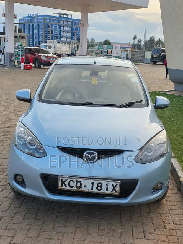 Mazda Demio 2011 Blue - 1