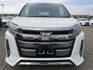 Toyota Noah 2.0 FWD (8 Seater) 2020 White