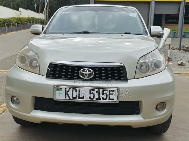Toyota Rush 1.5 RWD 2010 Gold - 1